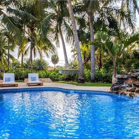 Swaying Palm Beach House Fort Lauderdale Exterior photo